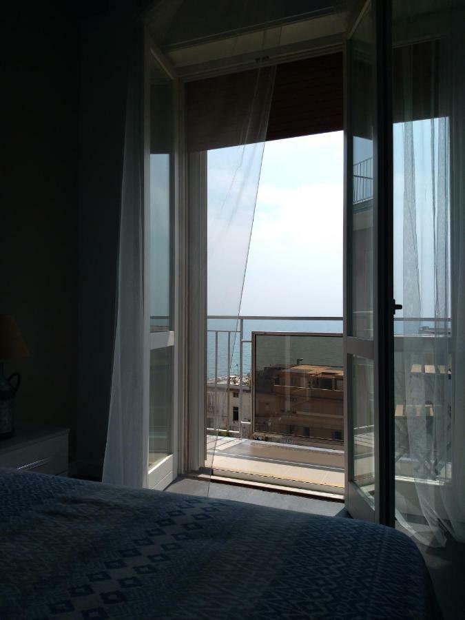 Acquasalata Bed & Breakfast Salerno Bagian luar foto